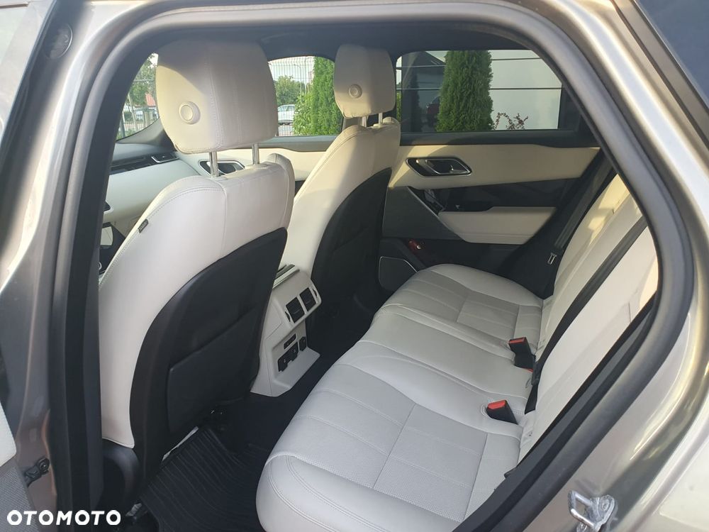 Land Rover Range Rover Velar 2.0 SD4 R-Dynamic - 11