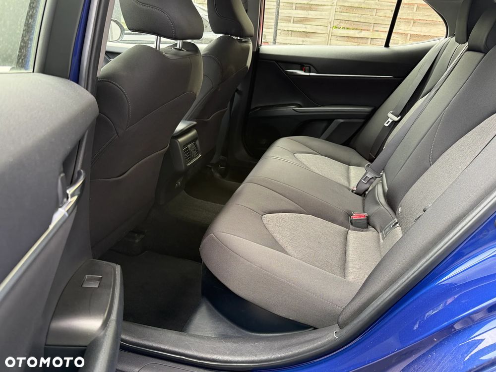 Toyota Camry 2.5 Hybrid Comfort CVT - 14