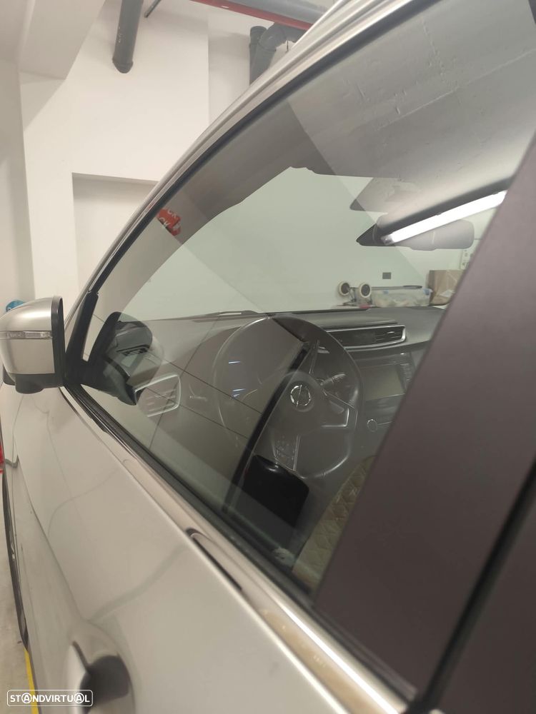 Nissan Qashqai 1.5 dCi N-Connecta J18+Led - 6