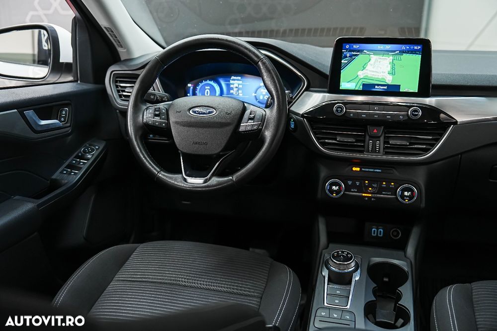 Ford Kuga 2.5 Duratec FHEV TITANIUM - 12