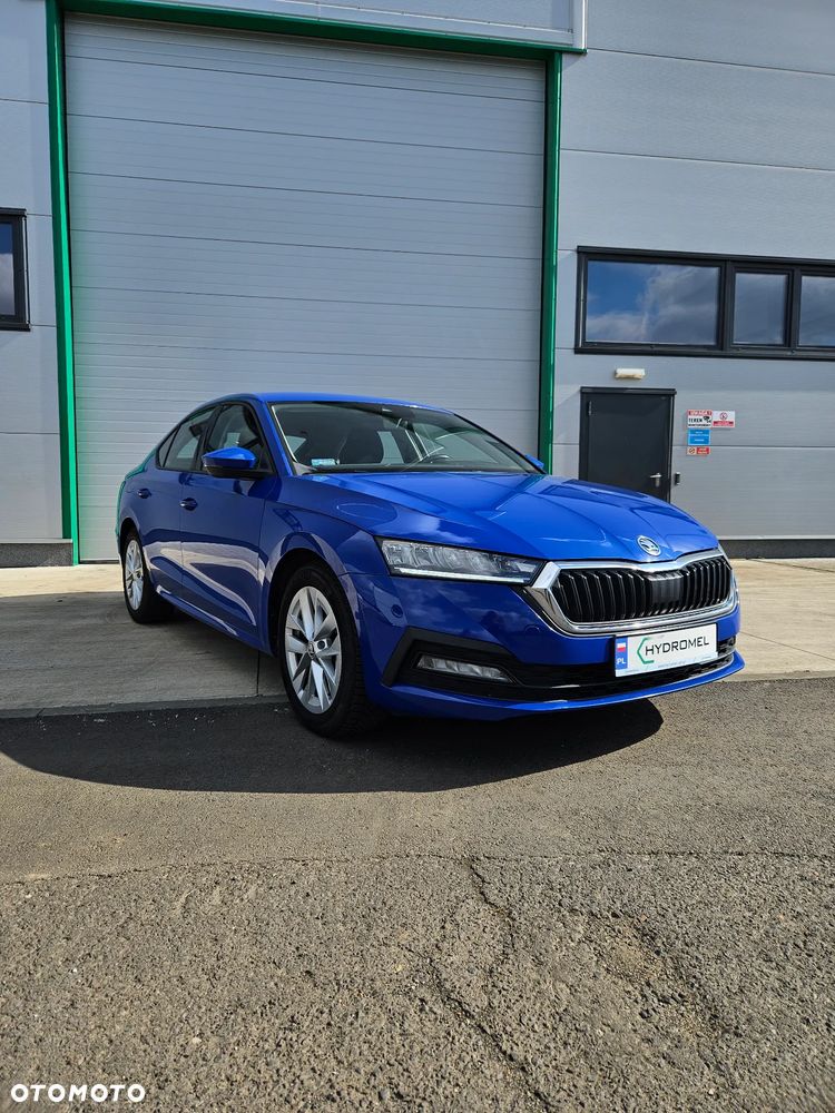 Skoda Octavia 2.0 TDI Ambition DSG - 2