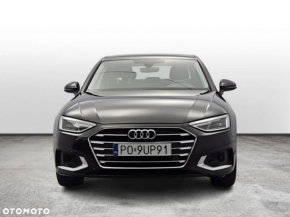 Audi A4 Limousine - 8