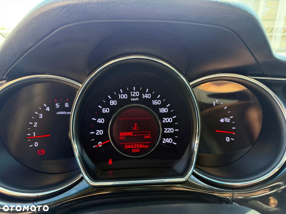 Kia Ceed 1.6 CRDi 136 ISG Platinum Edition - 19