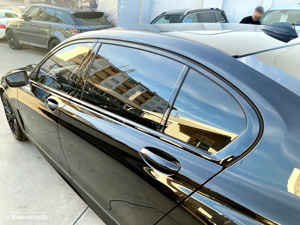 BMW 750 Li xDrive Pack M - 53