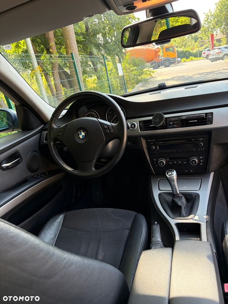 BMW Seria 3 - 9
