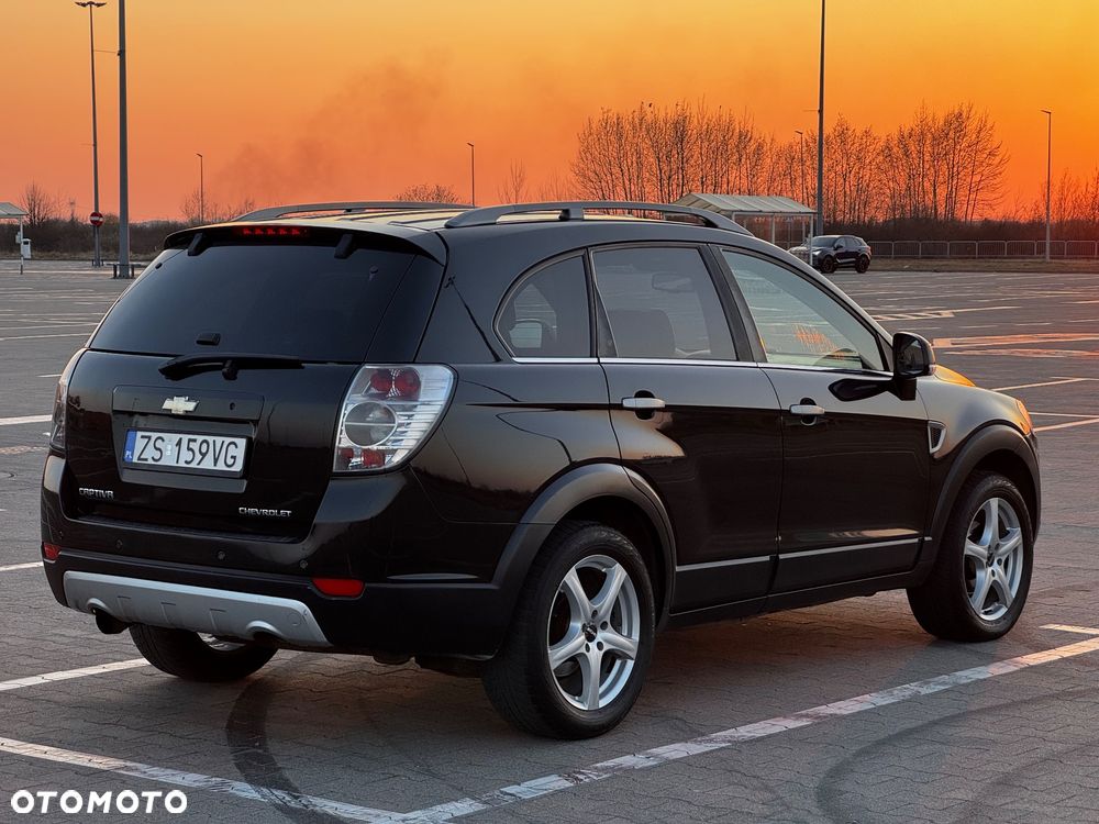 Chevrolet Captiva 2.0 d LT high - 3