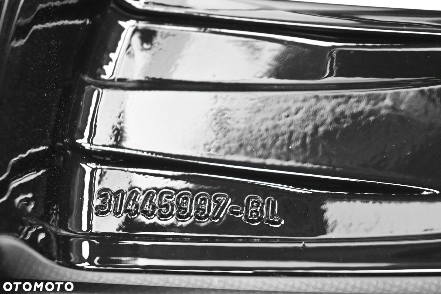 VOLVO R-DESIGN XC60 I XC90 II XC70 7,5x18 ET55 5x108 31445997 31400075 - 11