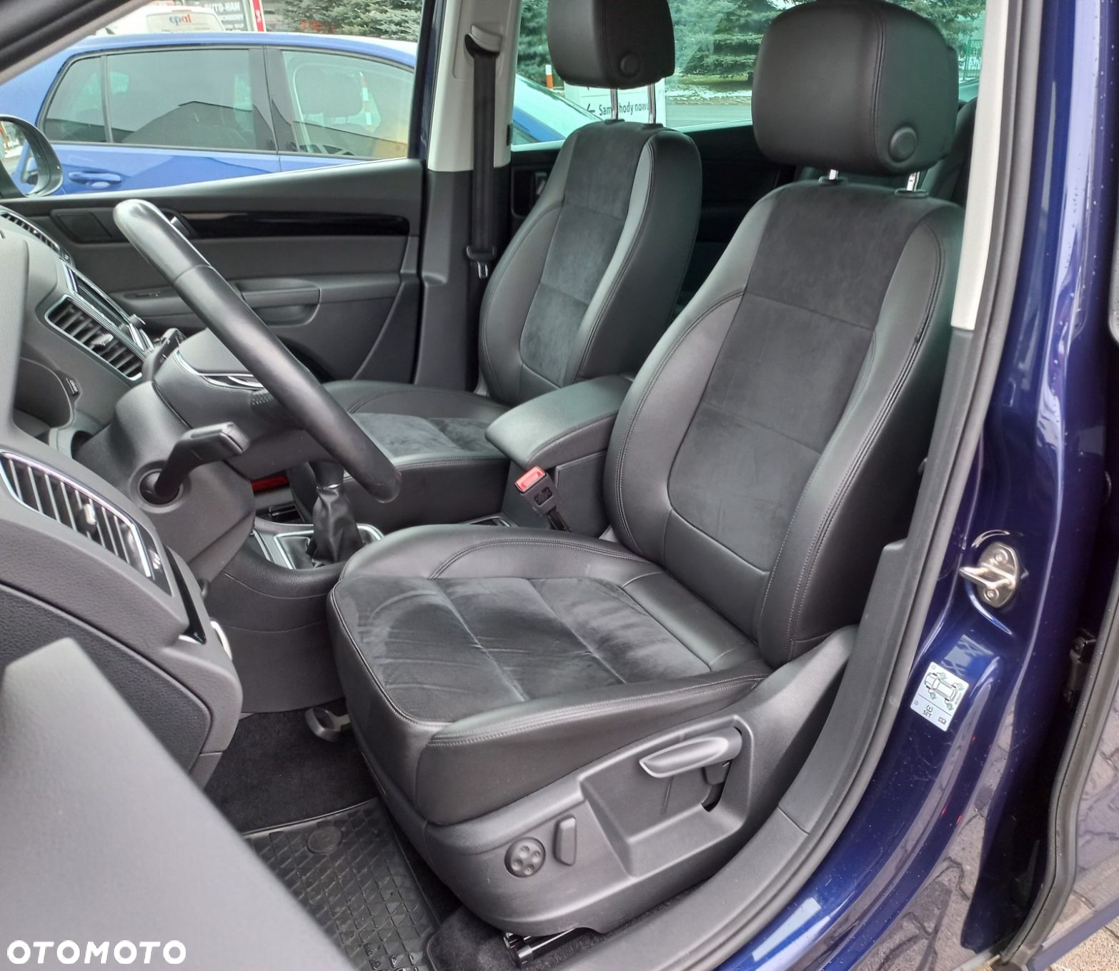 Volkswagen Sharan - 29