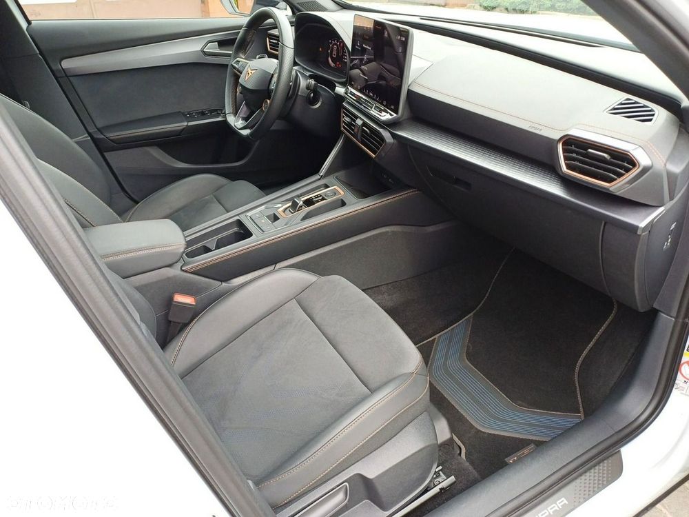 Cupra Formentor 1.5 eTSI mHEV DSG - 13
