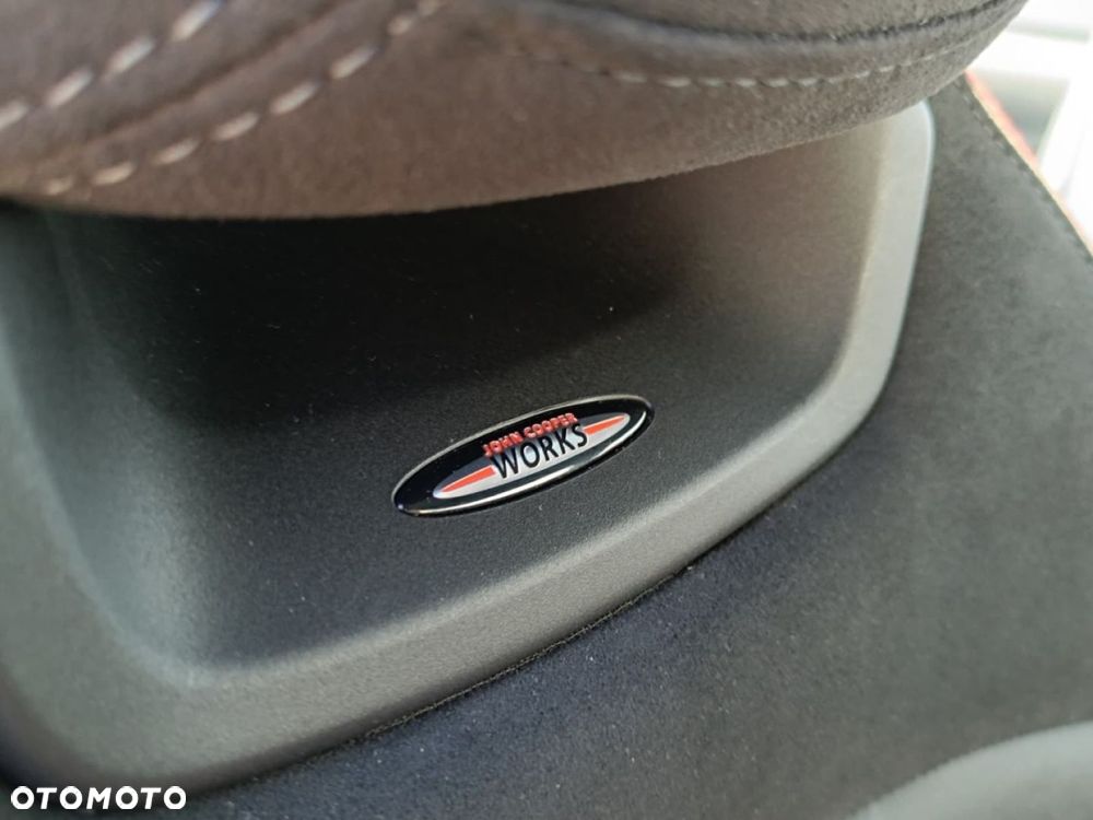 MINI John Cooper Works - 26