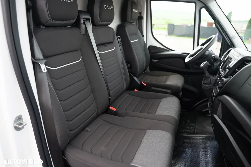 Iveco DAILY 50-180 / CONTAINER / HI-MATIC / 1.000 KG LIFT / TWIN / CAMERĂ VEDERE SPATE / GVWR: 5.200 KG / 2022 / IMPORTAT - 35