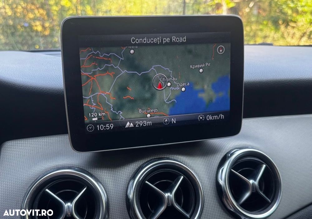 Mercedes-Benz GLA 200 d 7G-DCT Style - 9