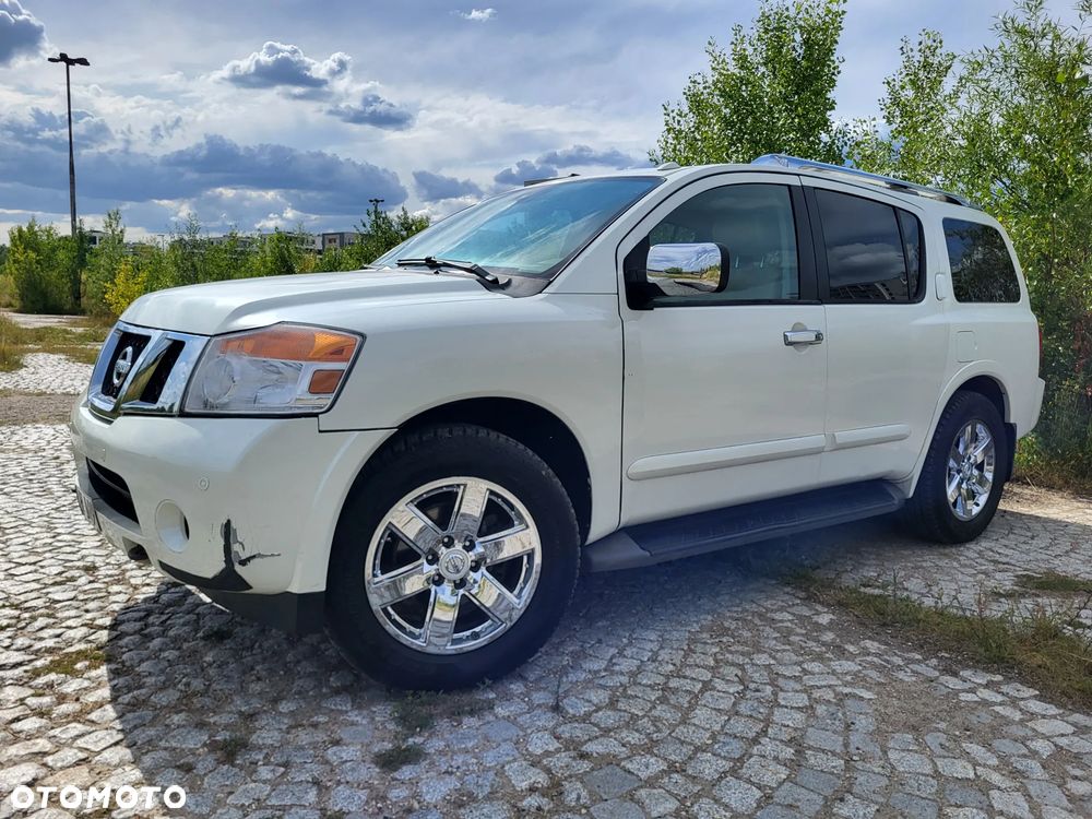 Nissan Armada - 3