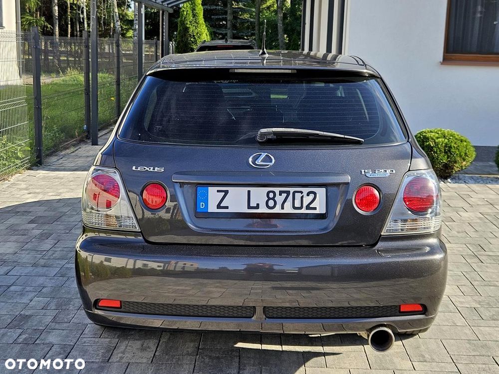 Lexus IS 200 SC Prestige - 10