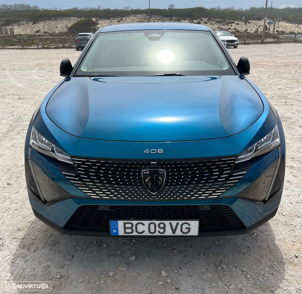 Peugeot 408 - 8