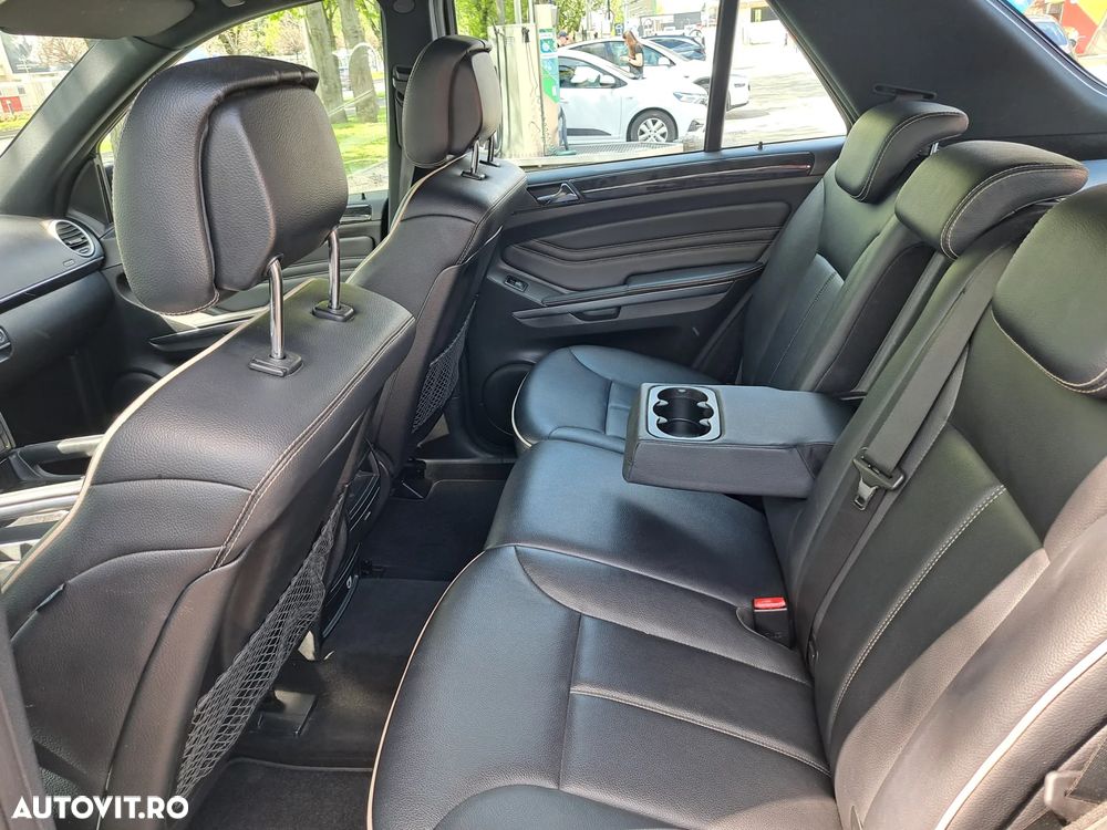 Mercedes-Benz ML - 26