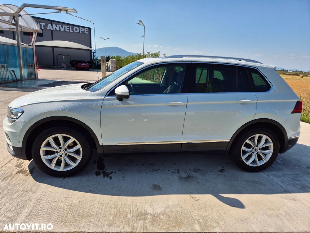 Volkswagen Tiguan 2.0 TDI DPF 4Mot Highline - 9