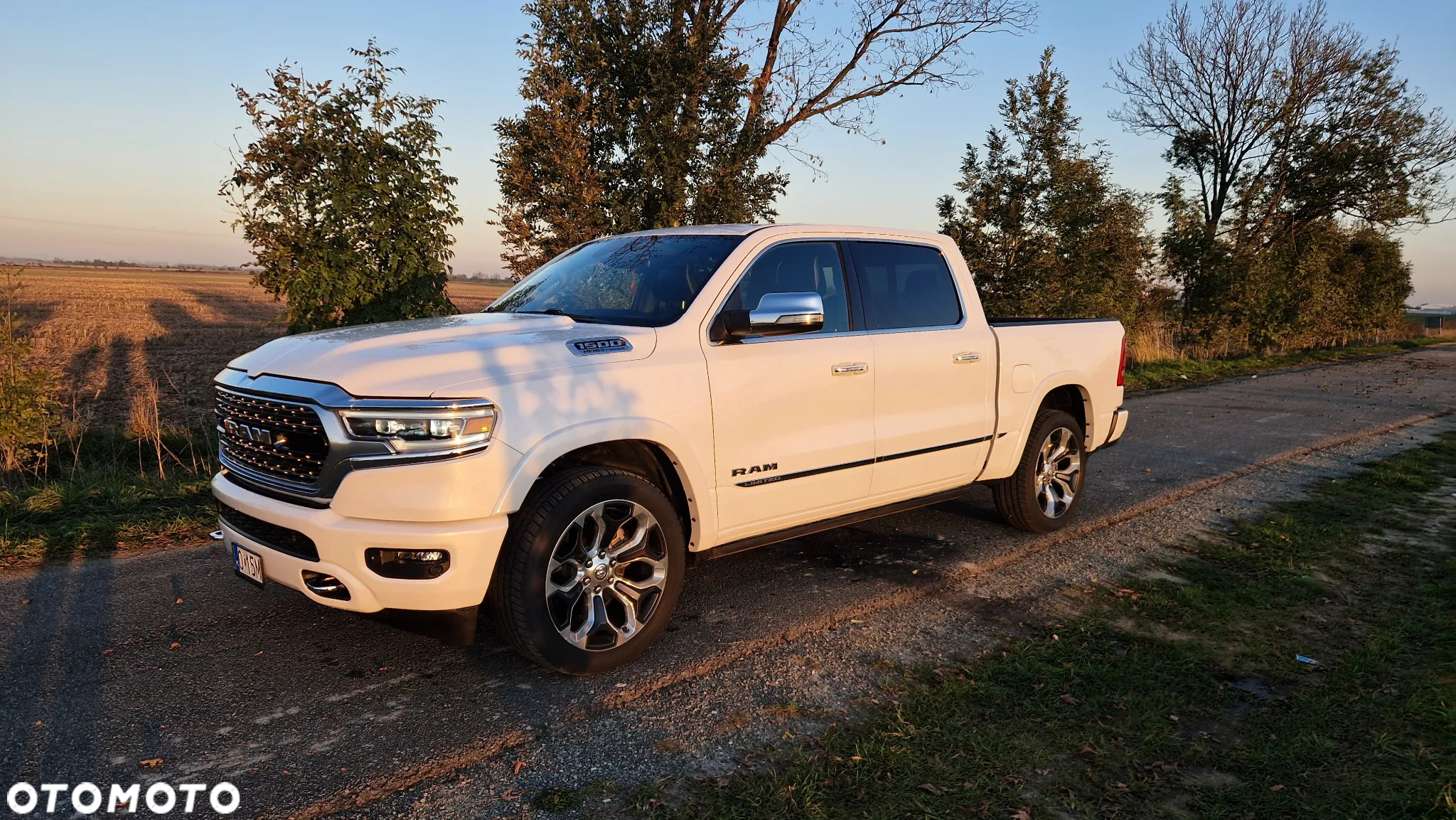 RAM 1500 Crew Cab Shortbed Limited - 2