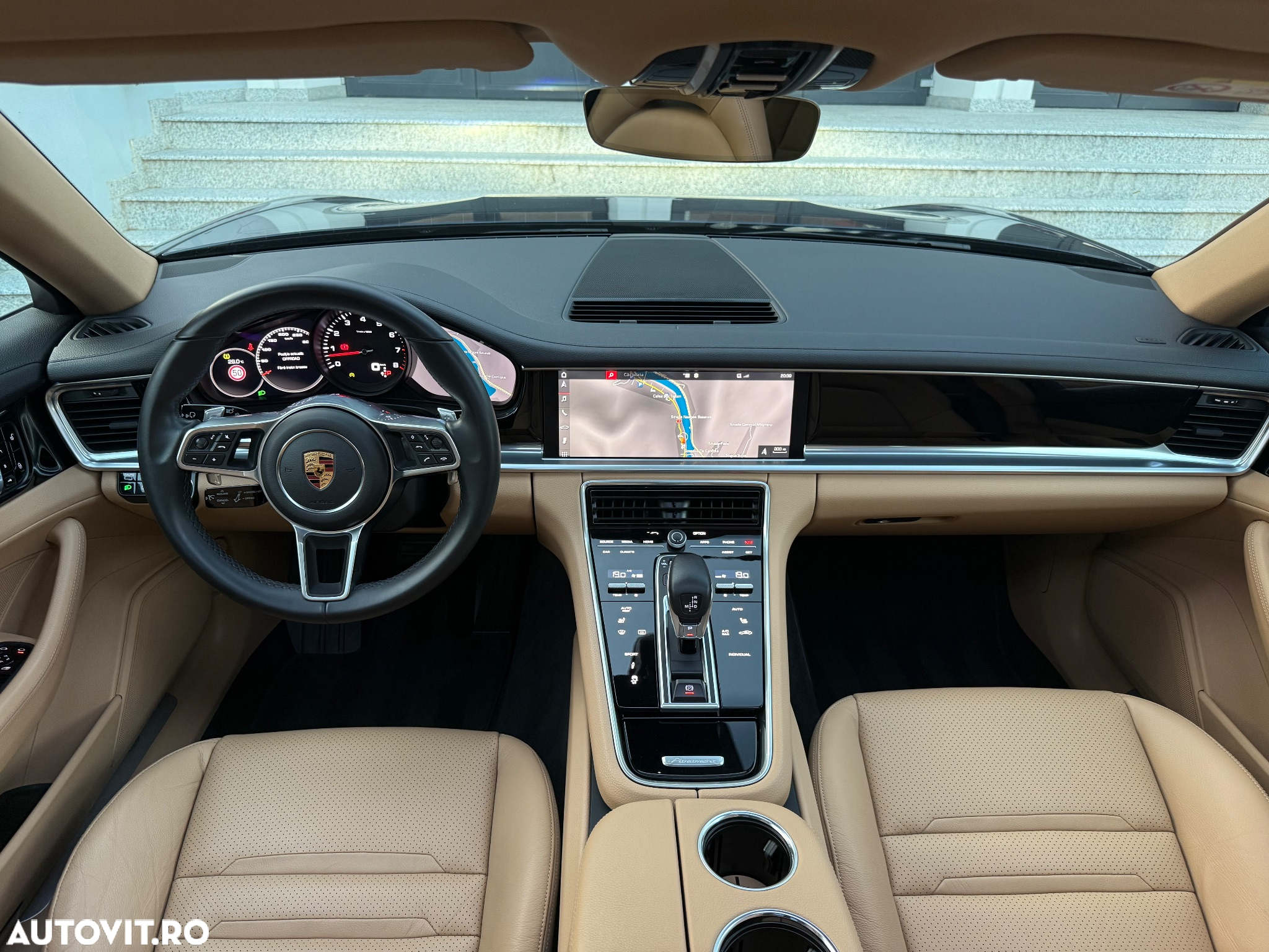 Porsche Panamera 4 Sport Turismo - 18