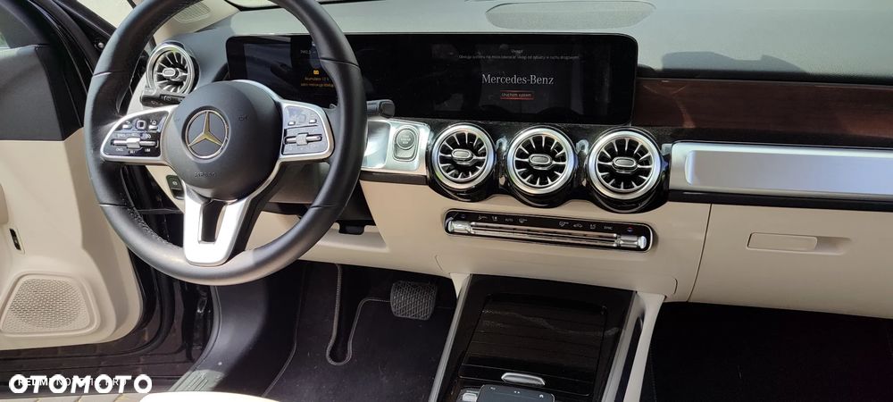 Mercedes-Benz GLB 200 d 4-Matic 8G-DCT - 5