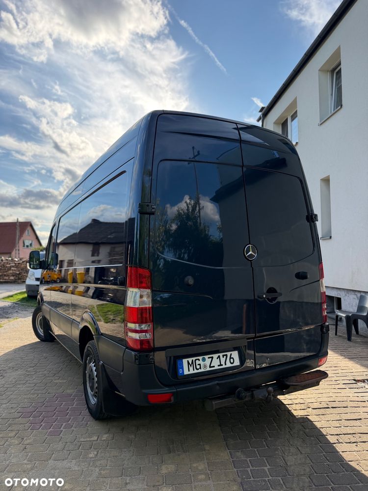 Mercedes-Benz Sprinter - 8