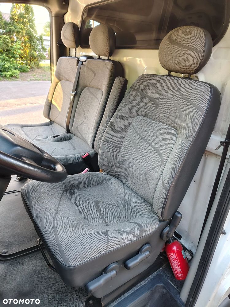 Renault Master - 10