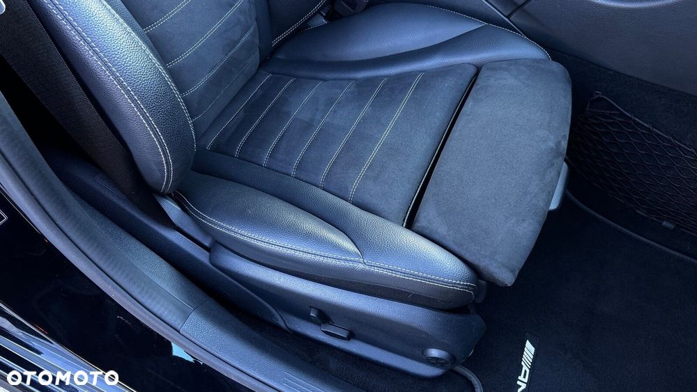 Mercedes-Benz Klasa C 200 9G-TRONIC - 24