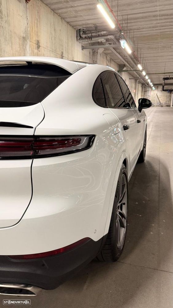 Porsche Cayenne Coupé E-Hybrid Black Edition - 12