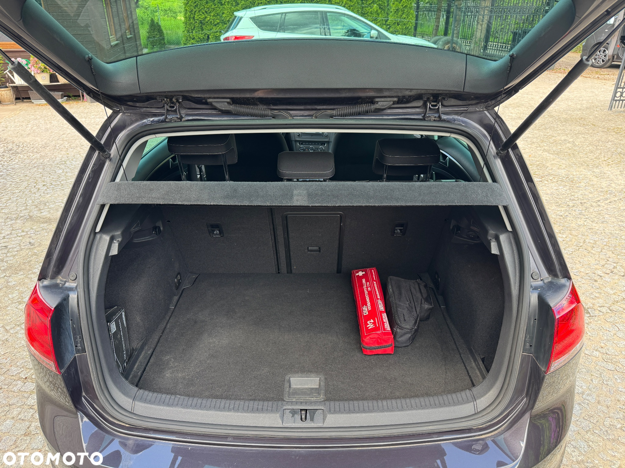 Volkswagen Golf 1.6 TDI BlueMotion Technology Lounge - 8