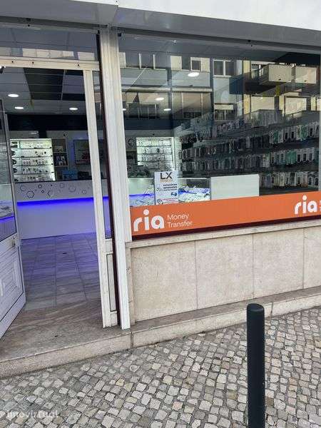 Loja de telemóveis para trespasse em muito boa localização. - Grande imagem: 5/6
