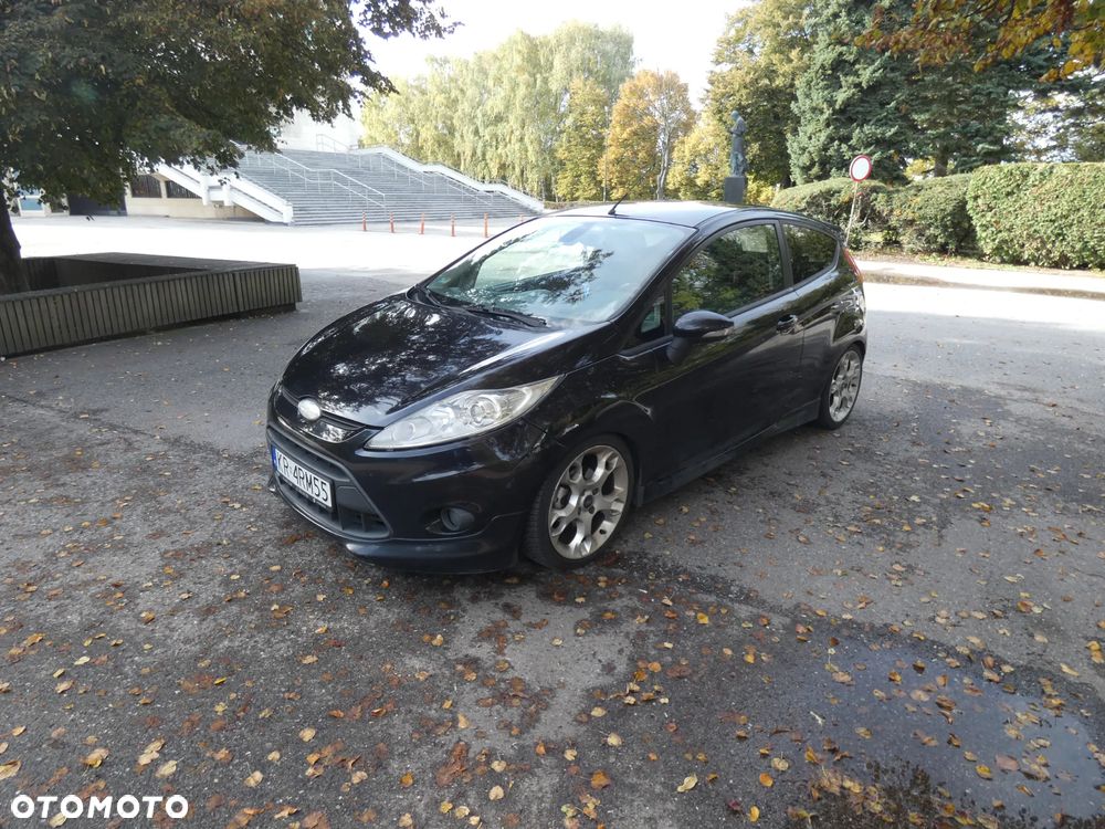 Ford Fiesta - 1