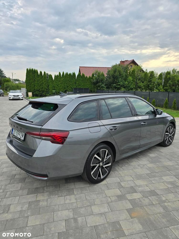 Skoda Octavia 2.0 TDI Sportline DSG - 4