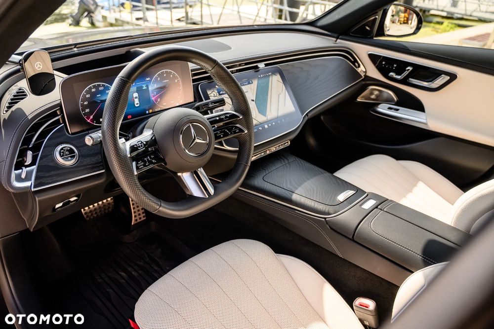 Mercedes-Benz Klasa E 200 mHEV 4-Matic AMG 9G-Tronic - 20
