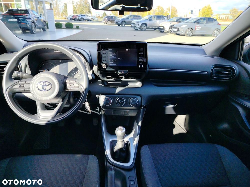 Toyota Yaris - 11