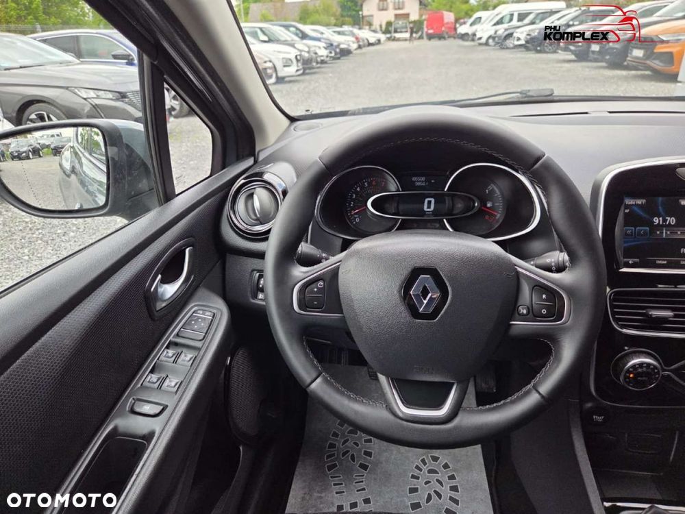 Renault Clio - 15