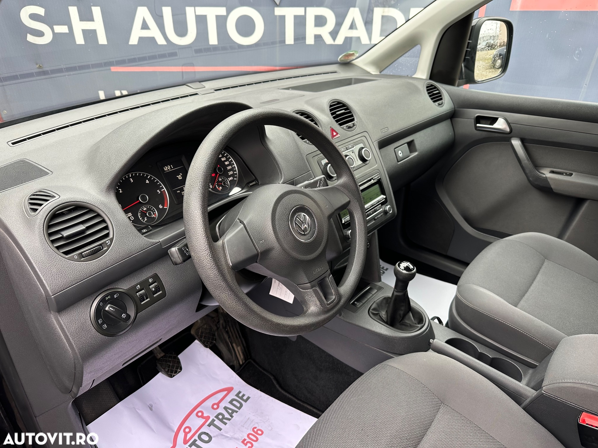 Volkswagen Caddy 1.6 TDI (7-Si.) Edition 30 - 10