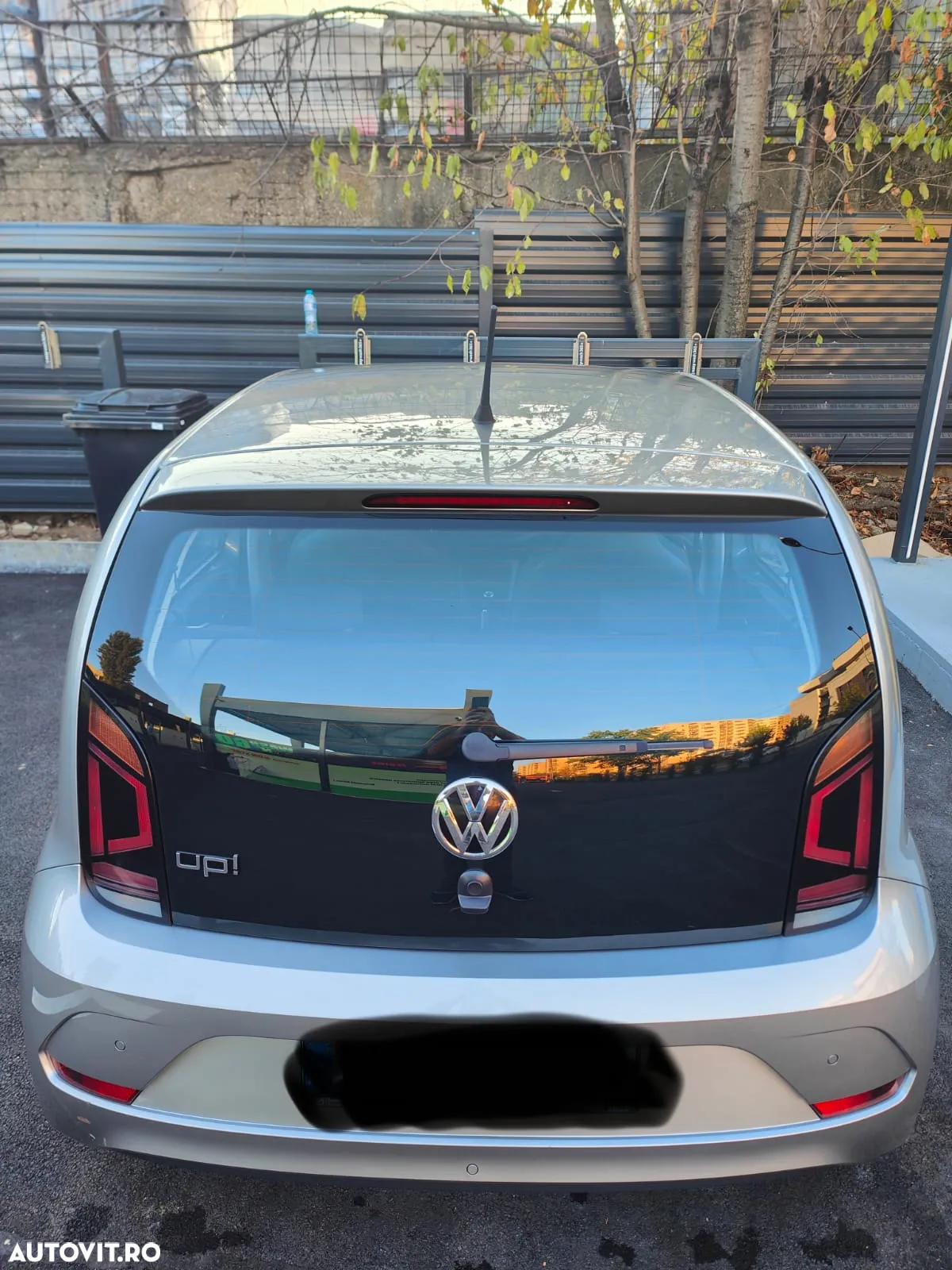 Volkswagen up! - 4