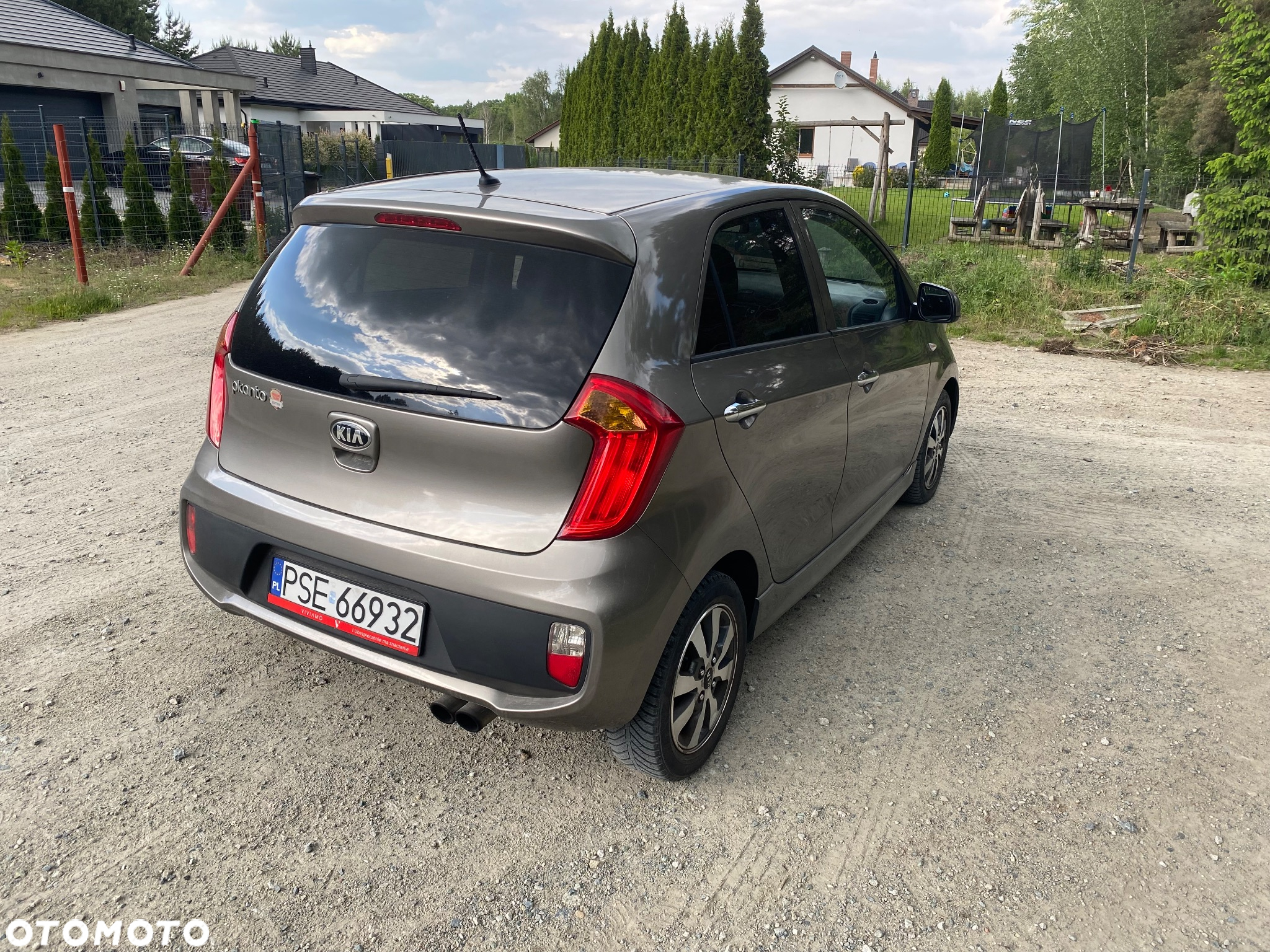 Kia Picanto 1.0 Dream Team Edition - 4