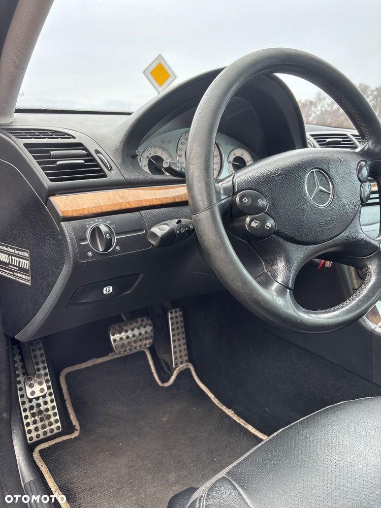 Mercedes-Benz Klasa E - 12