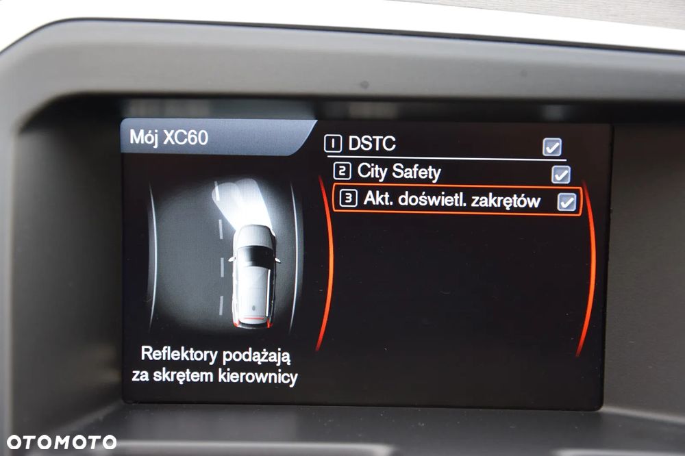 Volvo XC 60 D5 AWD RDesign - 22