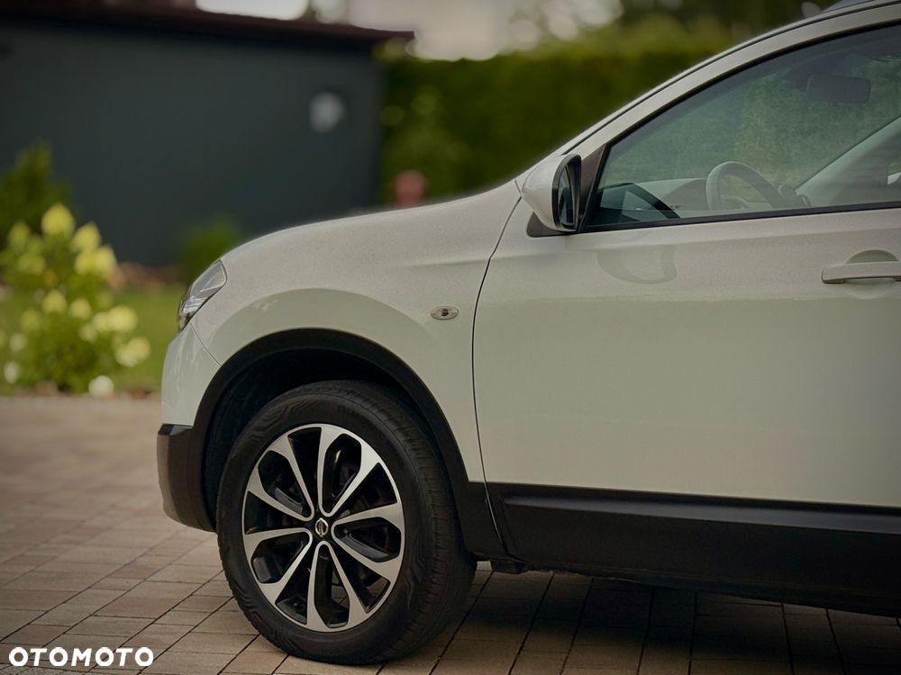 Nissan Qashqai+2 2.0 Visia - 9