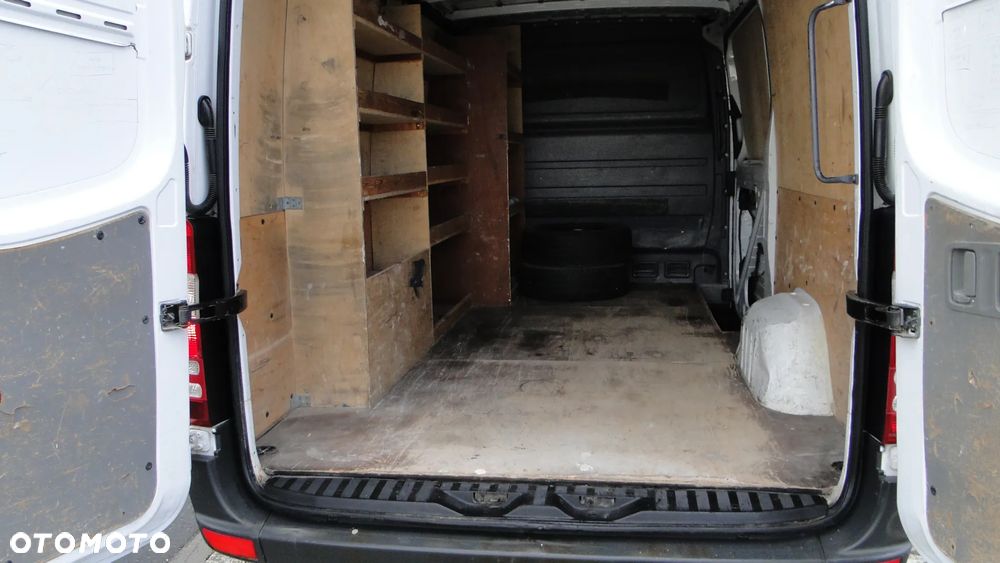 Mercedes-Benz Sprinter - 9