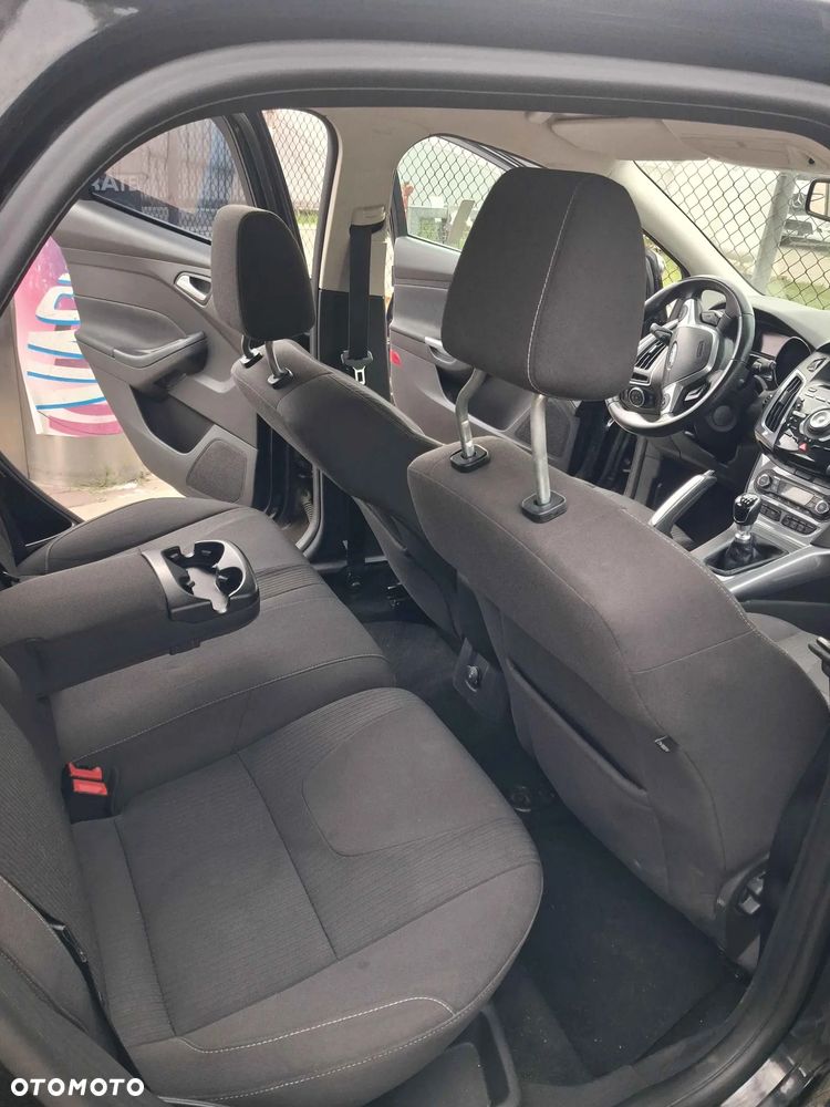 Ford Focus 1.6 EcoBoost Edition - 14