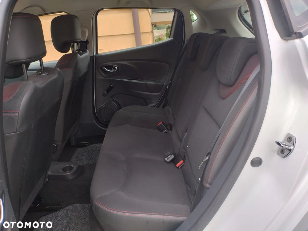 Renault Clio 1.2 16V 75 Life - 22