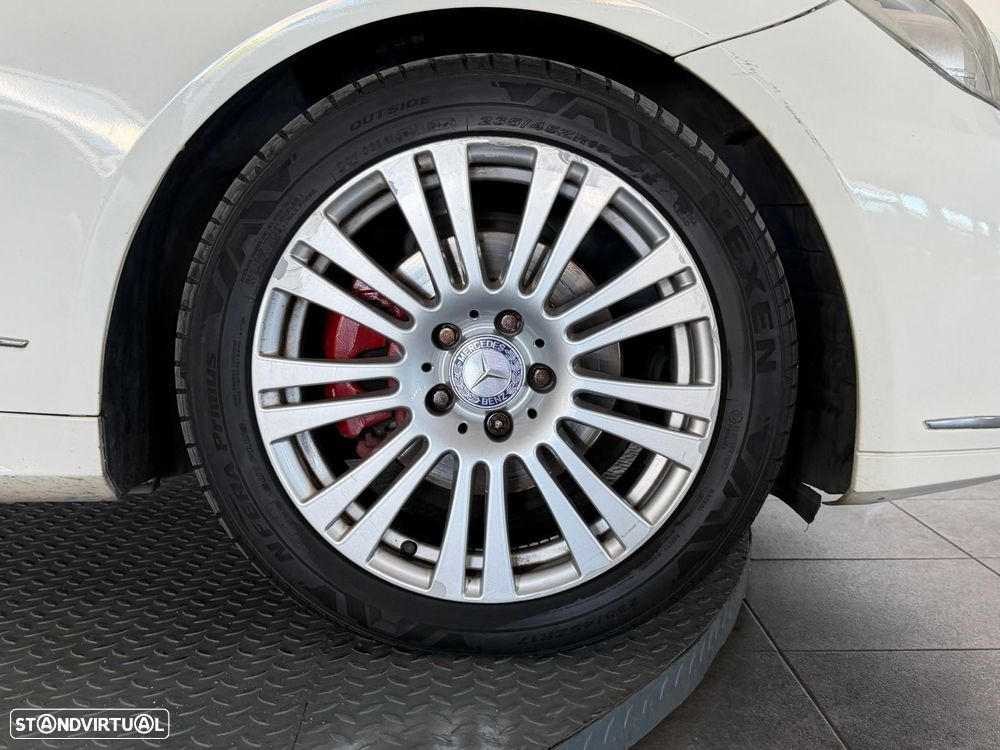 Mercedes-Benz E 220 CDi Avantgarde BlueEfficiency - 3