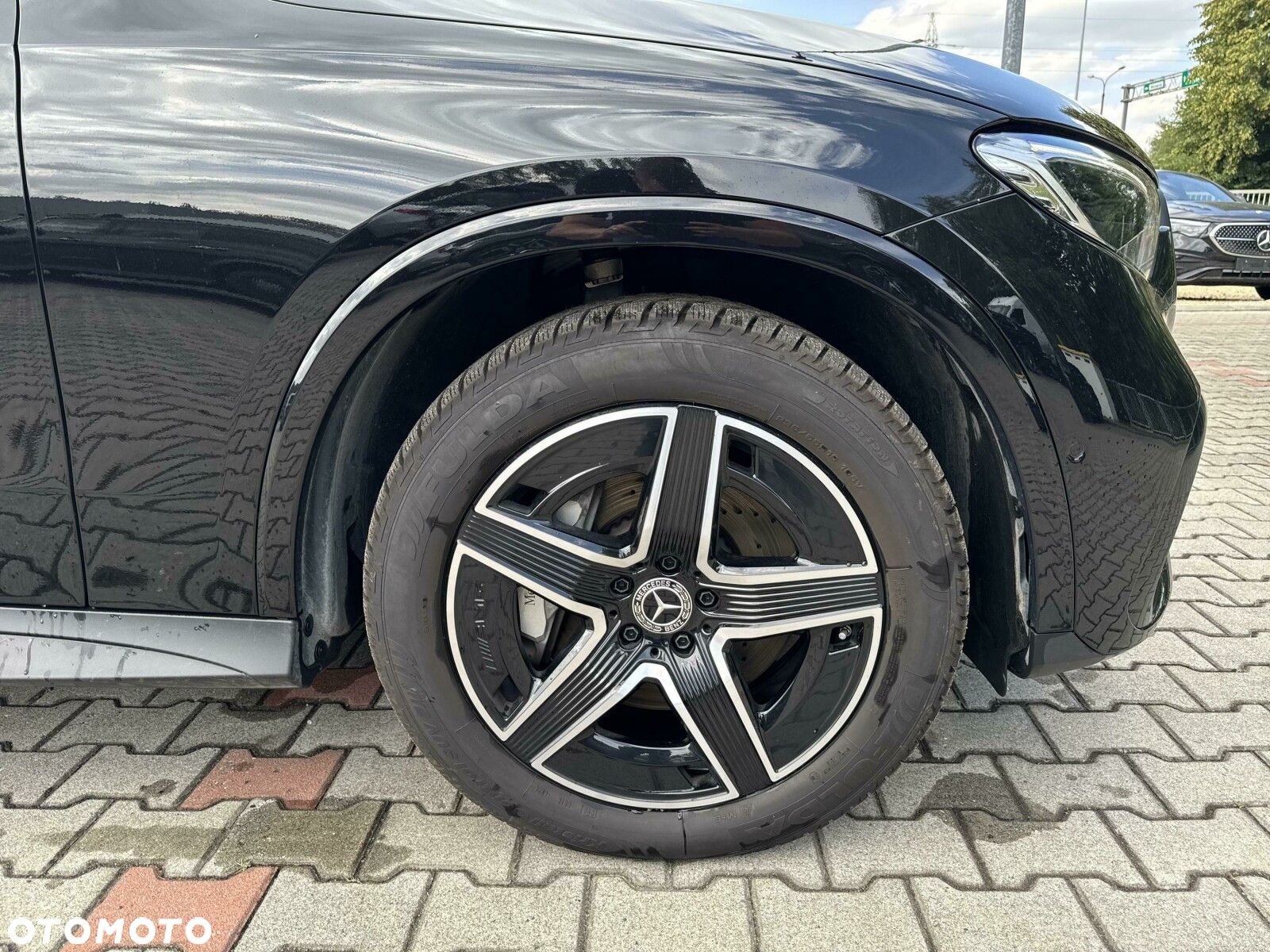 Mercedes-Benz GLC - 10