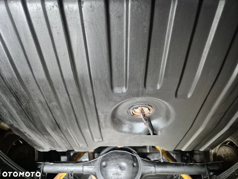 Ford Inny - 17