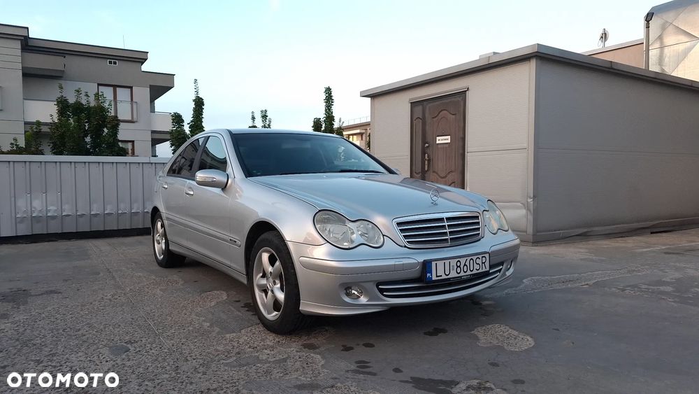 Mercedes-Benz Klasa C 200 Kompressor Classic - 10