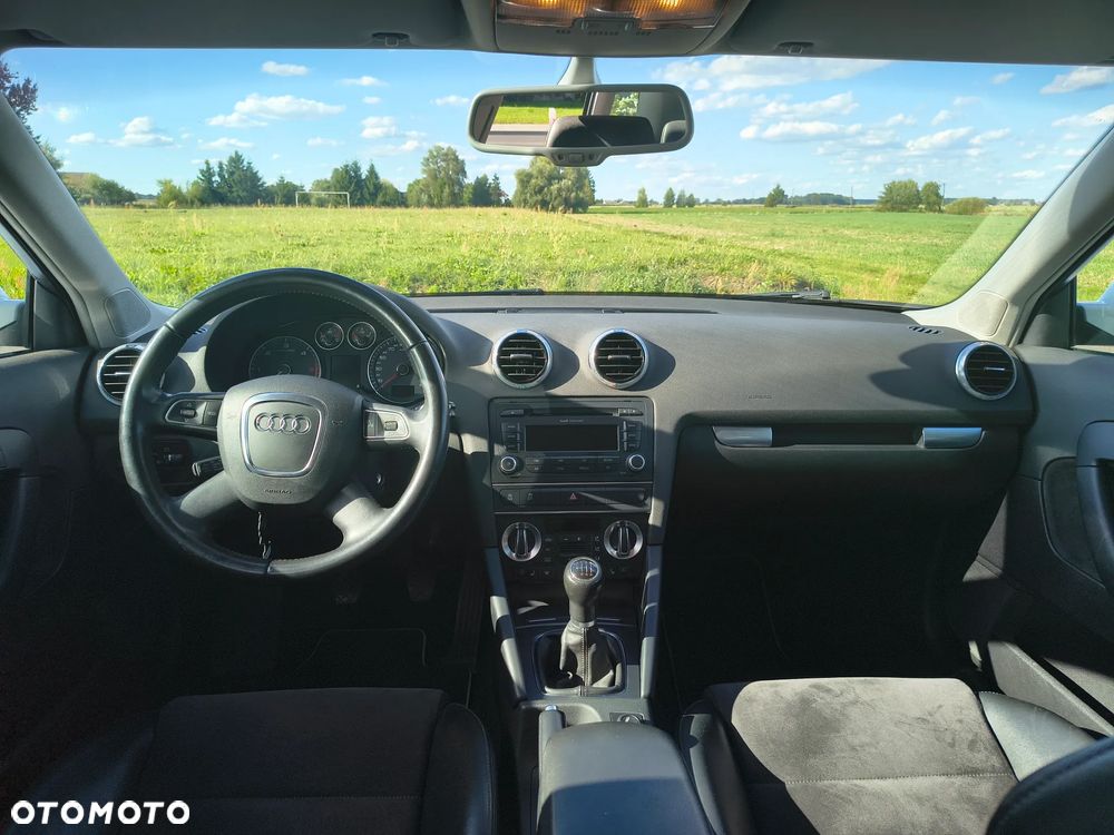 Audi A3 Sportback 2.0 TDI Attraction - 10