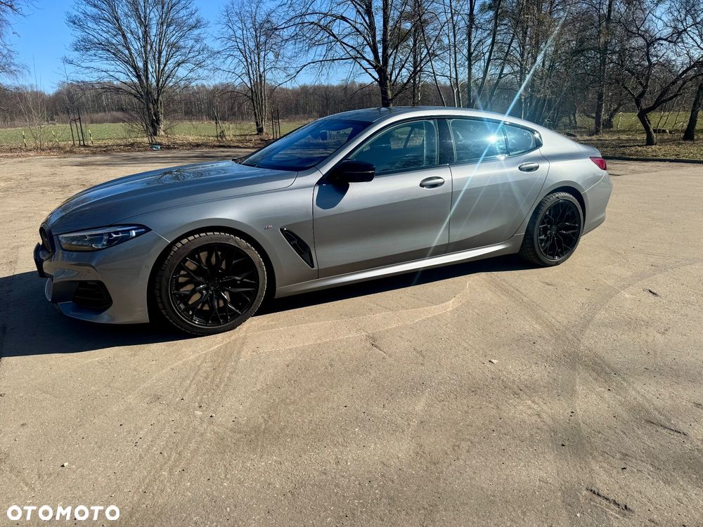BMW Seria 8 - 16